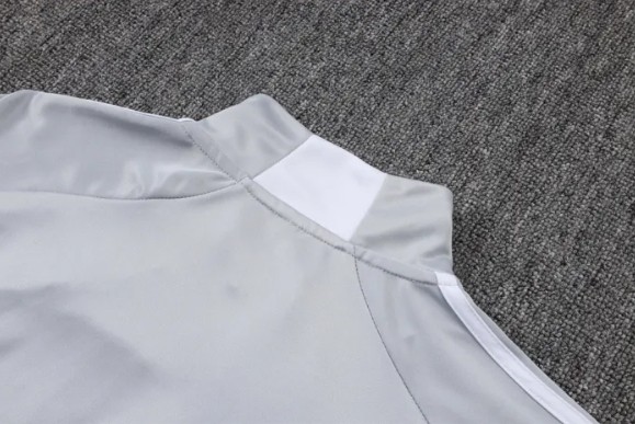 Real Madrid Training Jersey Suit 25/26