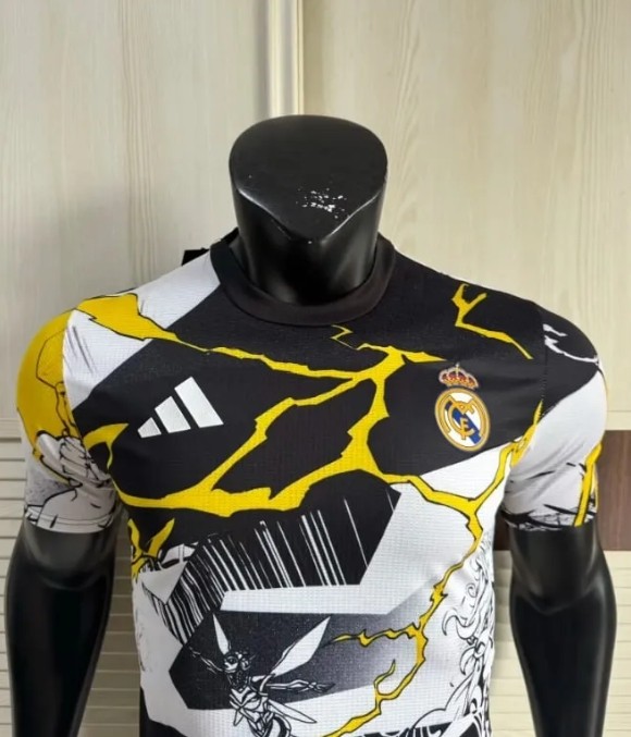 Real Madrid Avengers Player Jersey 25/26
