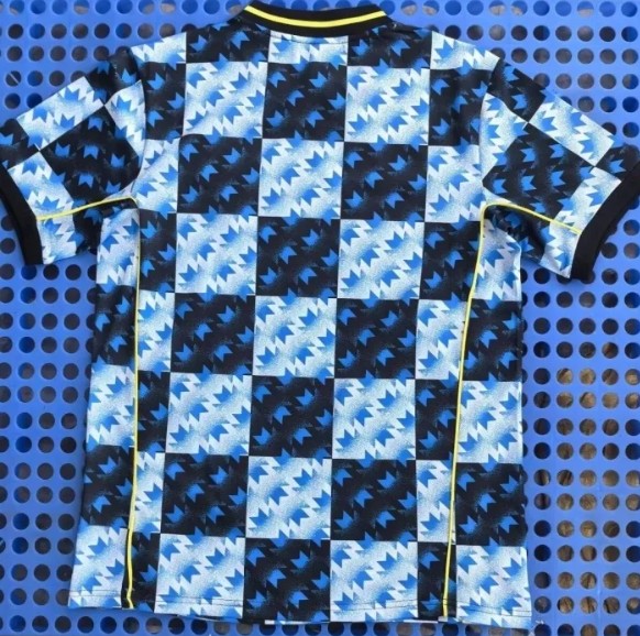 Manchester United Lifestyle Retro Man Jersey 25/26