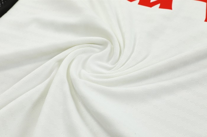 Liverpool Kids Training Suit 25/26