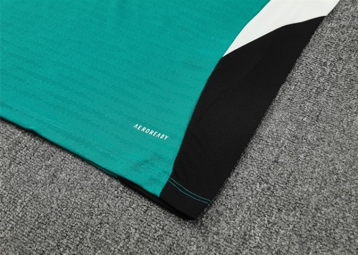 Liverpool Training Jersey Suit 25/26