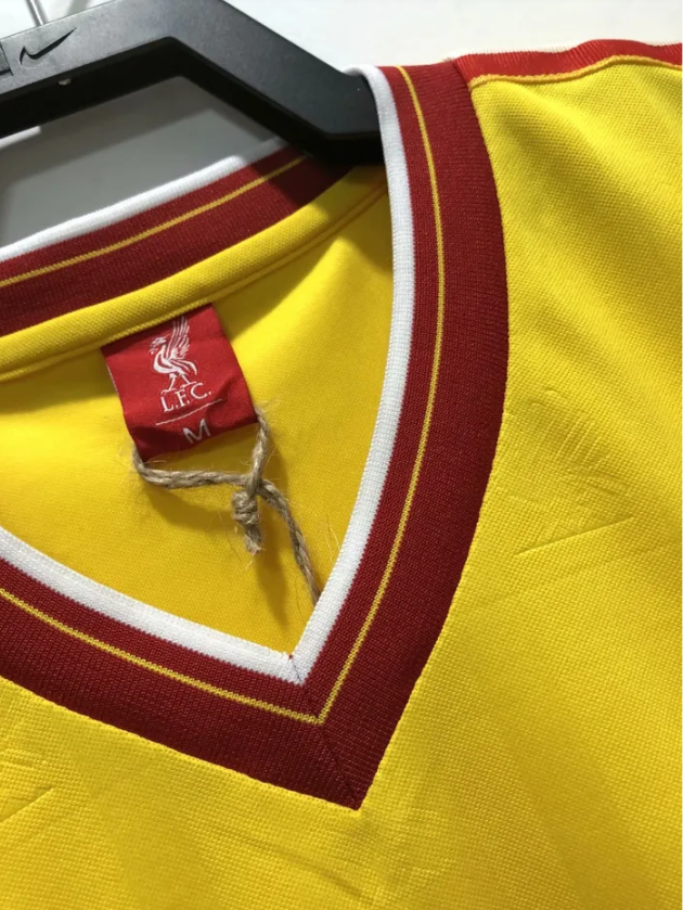 Liverpool Away Retro Jersey 85/86