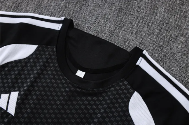 Real Madrid Training Short sleeve Suit 26/27