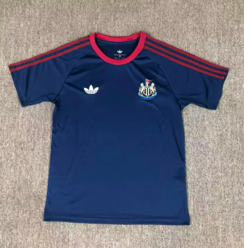 Newcastle United Retro leisure short sleeve 2026