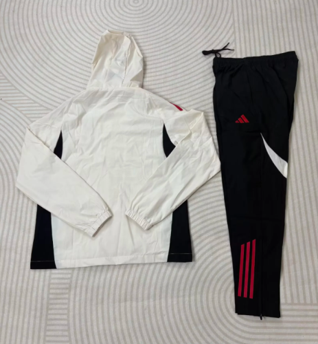 Liverpool Training Windbreaker 2025