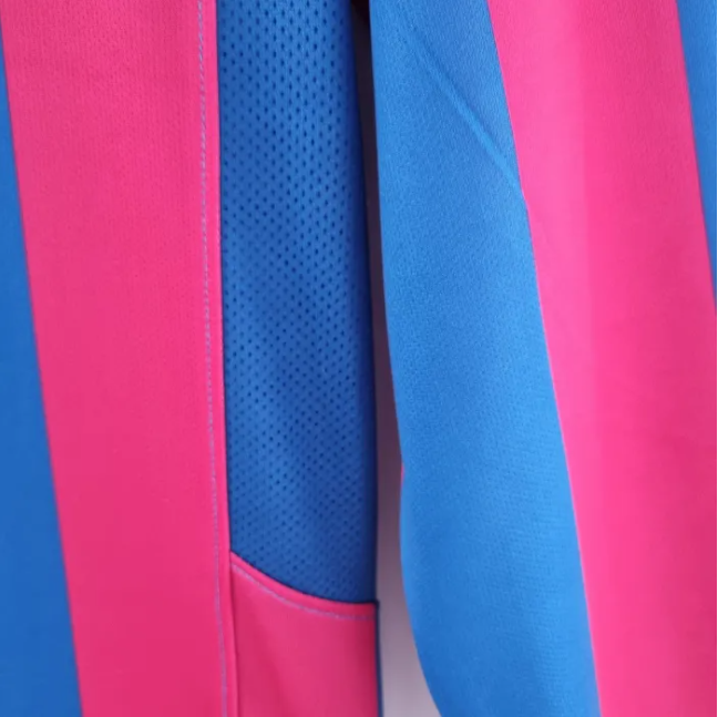 Barcelona Home Long Sleeve Retro Jersey 2005/06