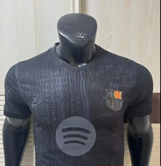 Barcelona Gaudí’s Shadow Black Concept Player Men Jersey 26/27