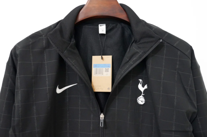 Tottenham Hotspur Training Windbreaker