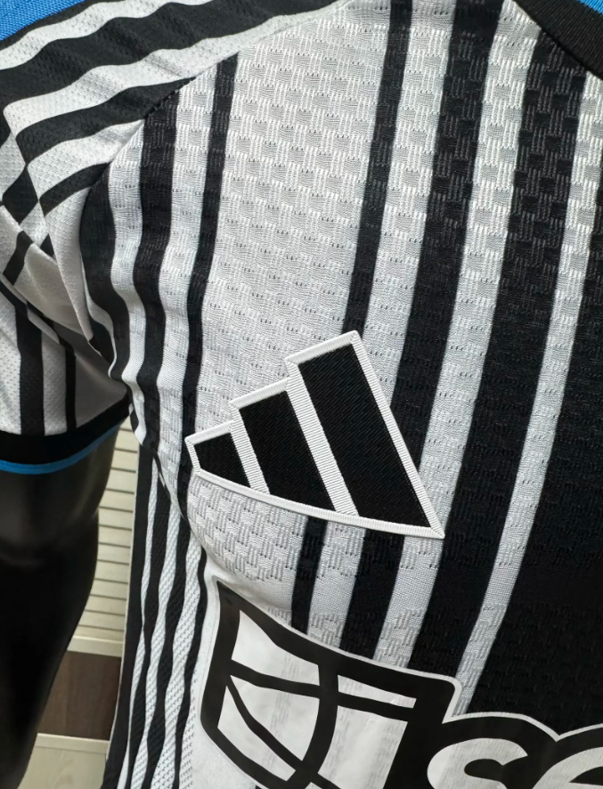 Newcastle United Home Player Jersey 26/27