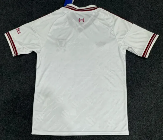 Liverpool Away Man Jersey 26/27